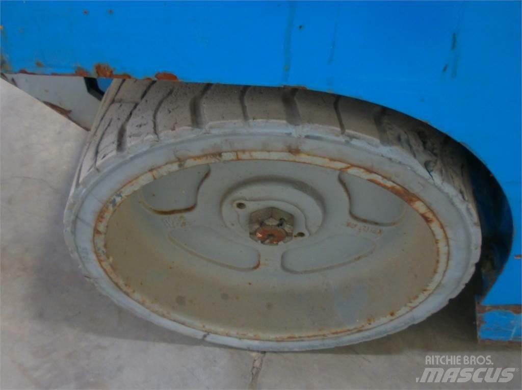 Genie GS2032 Ollós emelők
