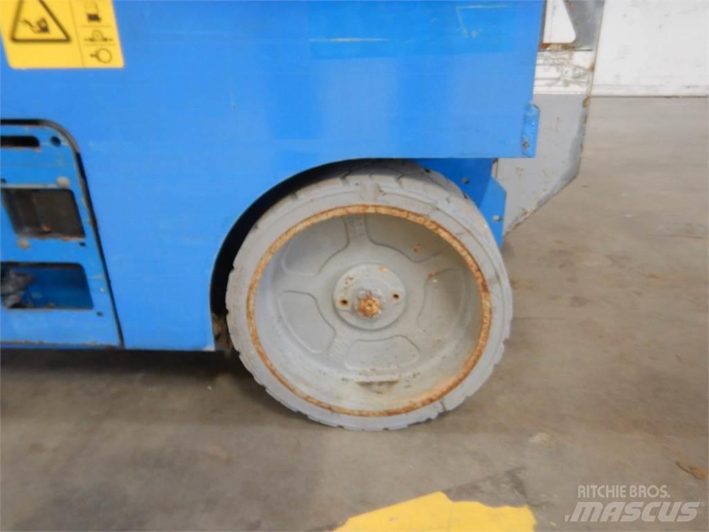 Genie GS2046 Ollós emelők