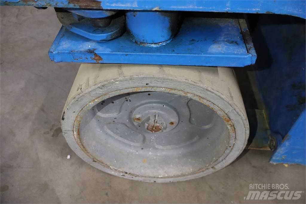 Genie GS2046 Ollós emelők