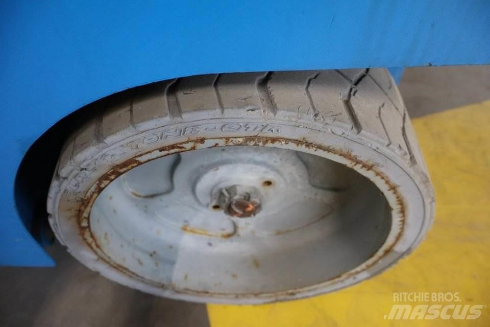 Genie GS2046 Ollós emelők