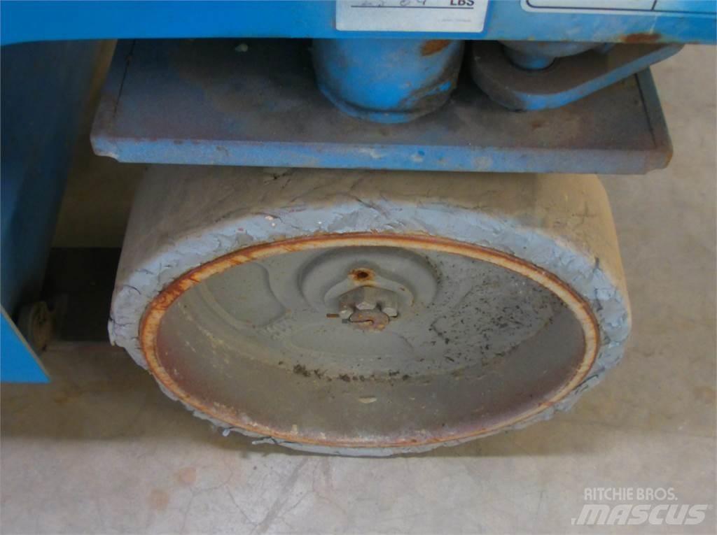 Genie GS2646 Ollós emelők