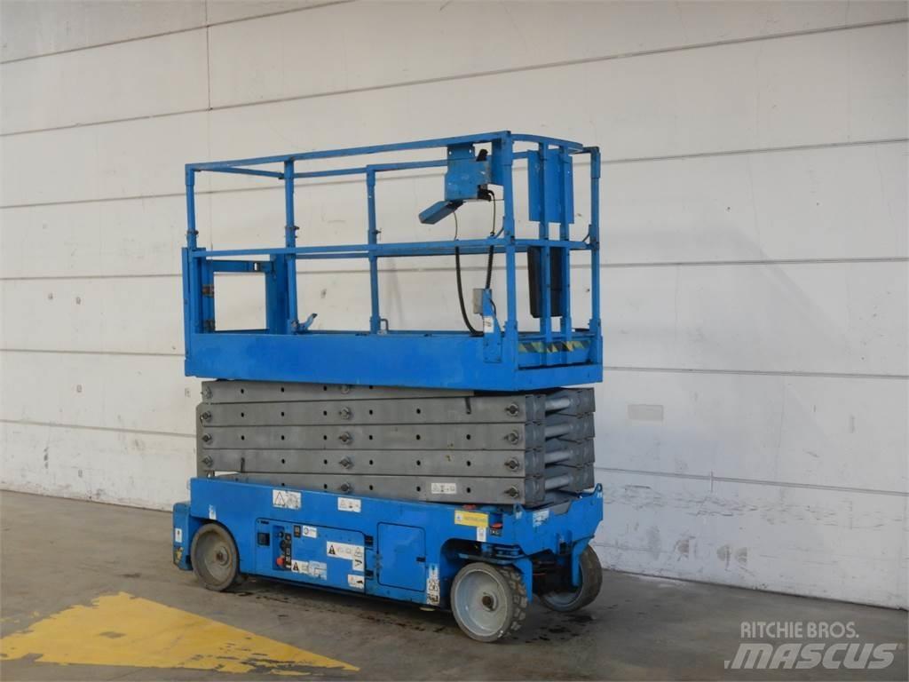 Genie GS3232 Ollós emelők