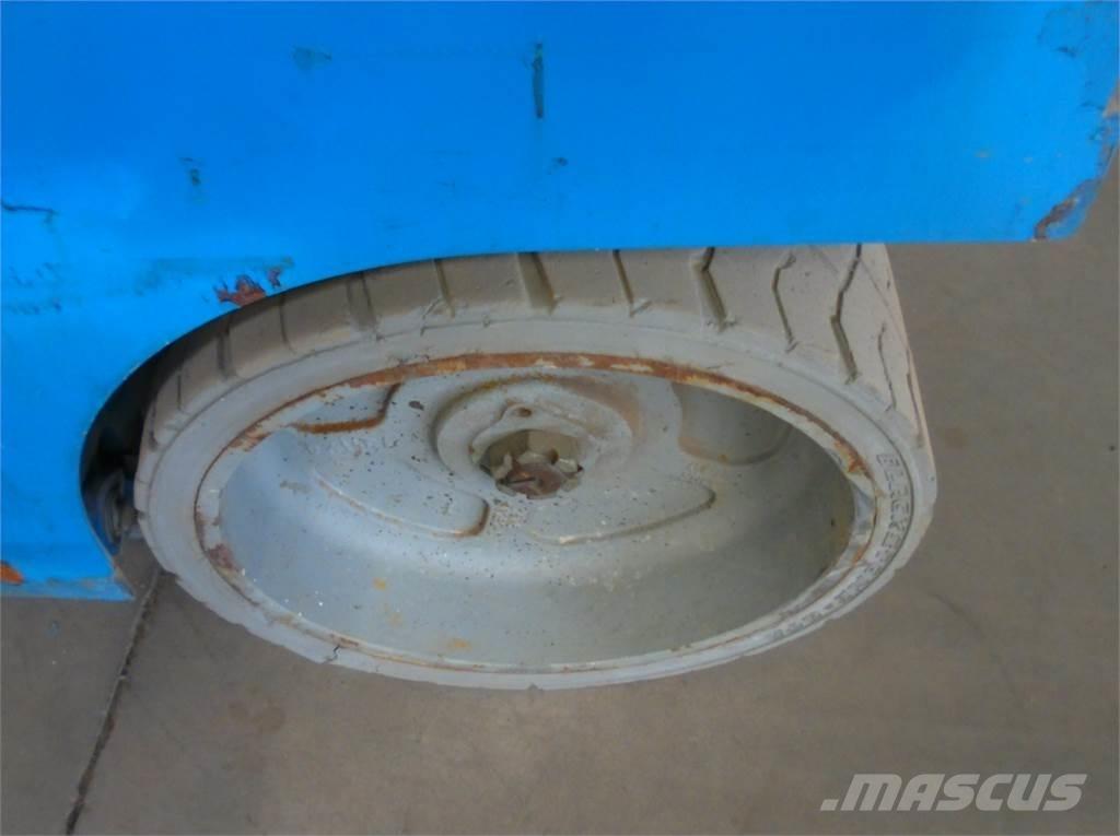 Genie GS3246 Ollós emelők