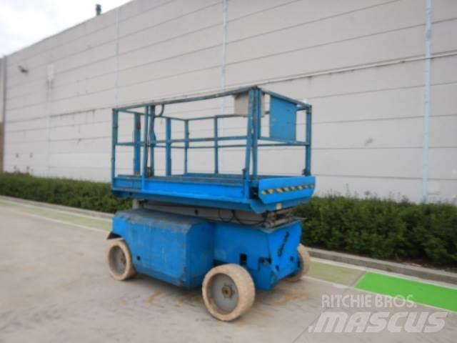 Genie GS3268DC Ollós emelők