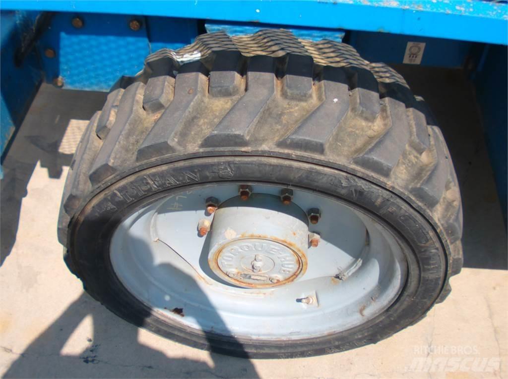 Genie GS5390RT Ollós emelők