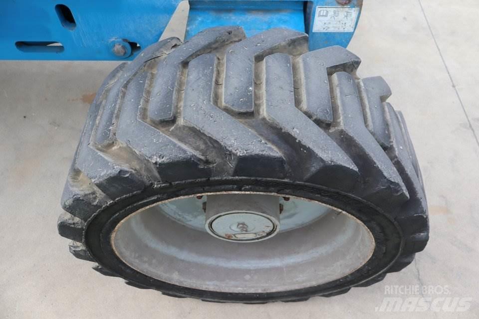 Genie Z51-30JRT Karos emelők