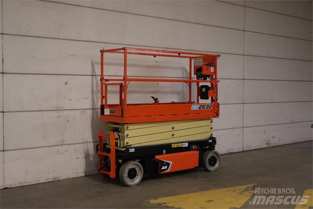 JLG 2632ES Ollós emelők