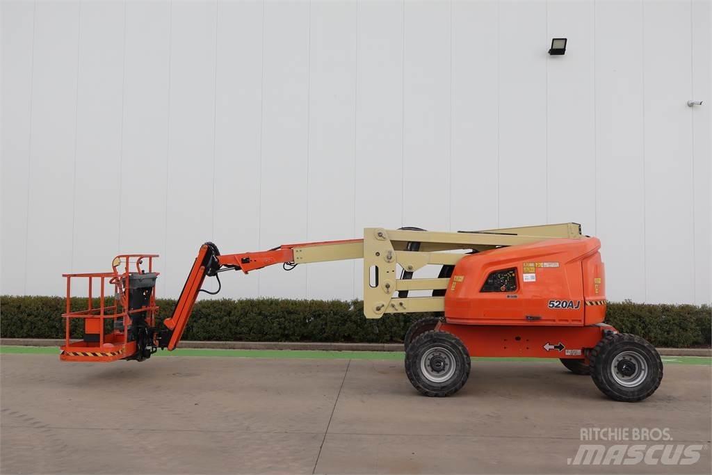 JLG 520AJ Karos emelők