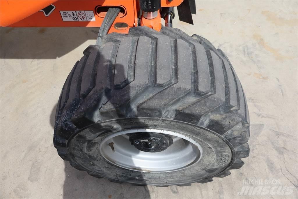 JLG 520AJ Karos emelők