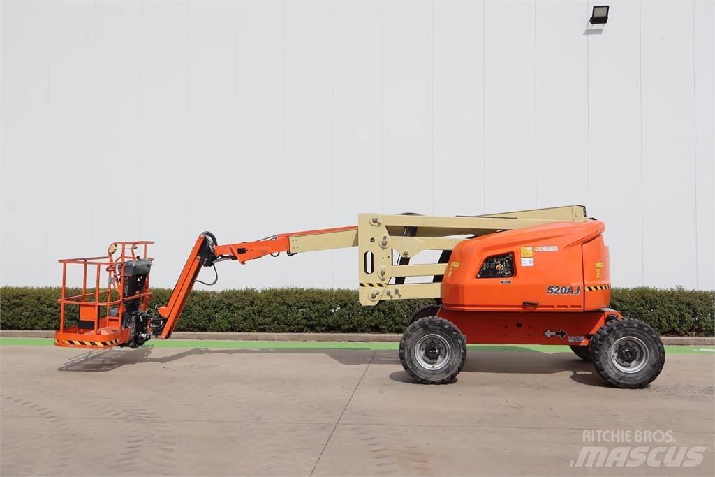 JLG 520AJ Karos emelők