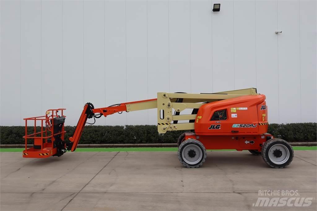JLG EC 520AJ Karos emelők