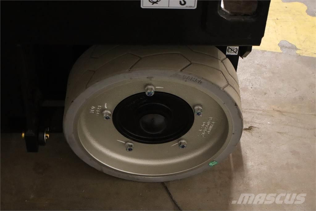 JLG ES3246 Ollós emelők