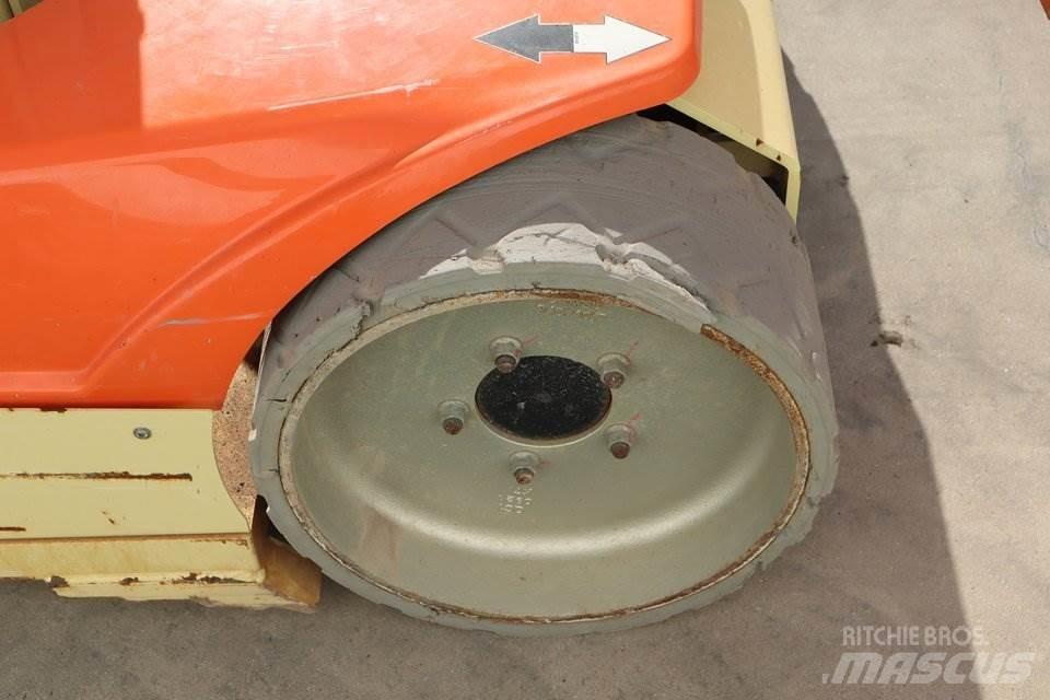 JLG Toucan 12E+ Személyemelők