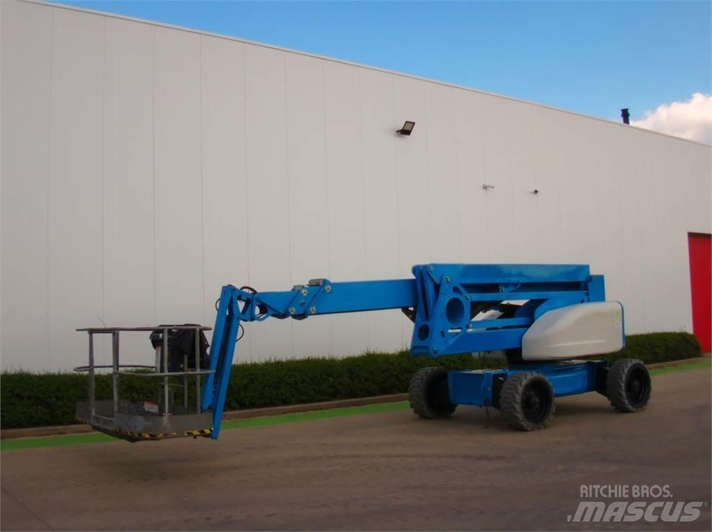 Niftylift HR28 Karos emelők