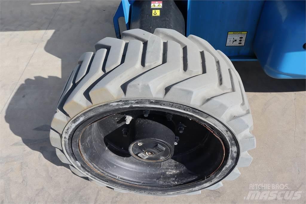 Niftylift HR28 Karos emelők
