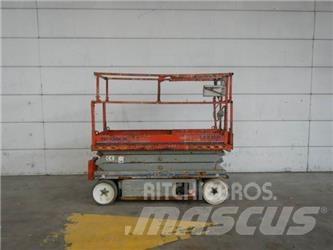 SkyJack SJ3220 Ollós emelők