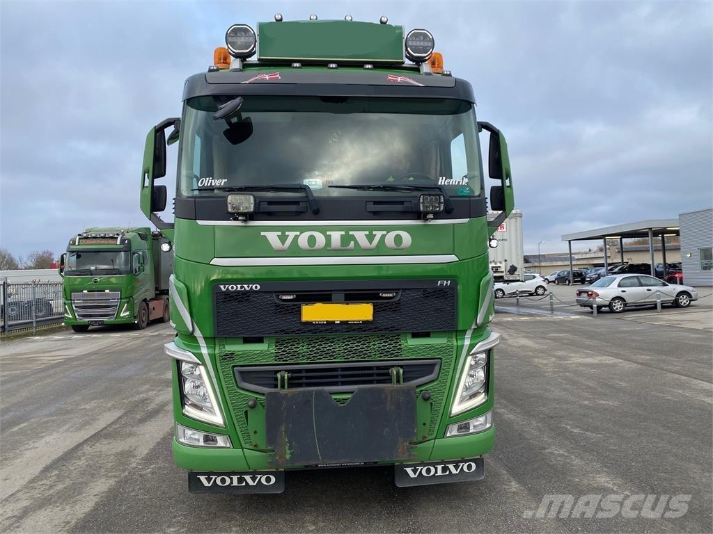 Volvo FH 8x4 Darus teherautók