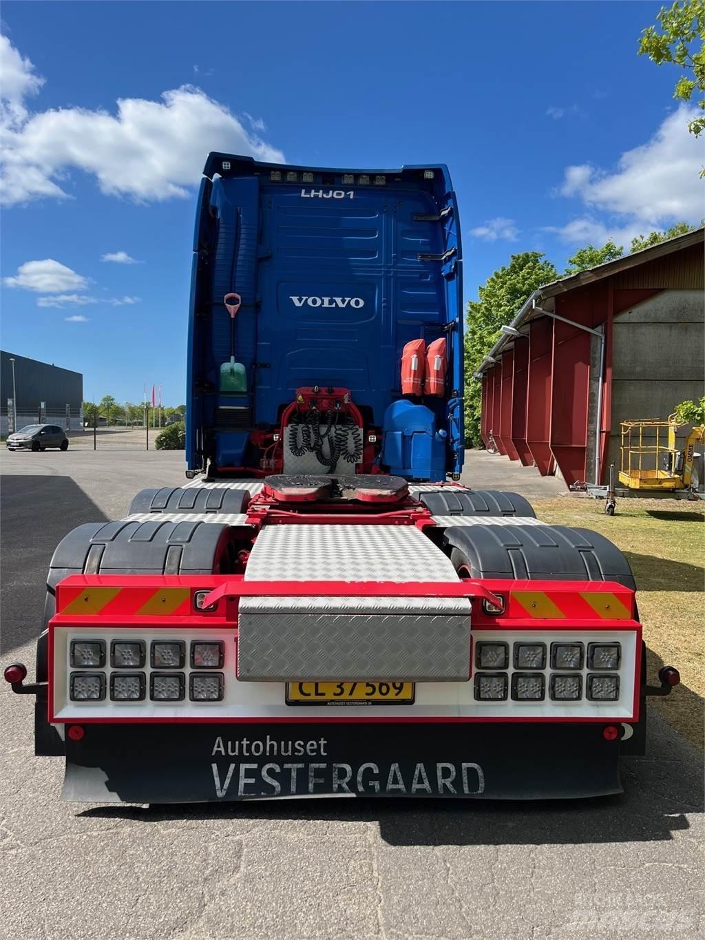Volvo FH500 TC 6x2 Nyergesvontatók