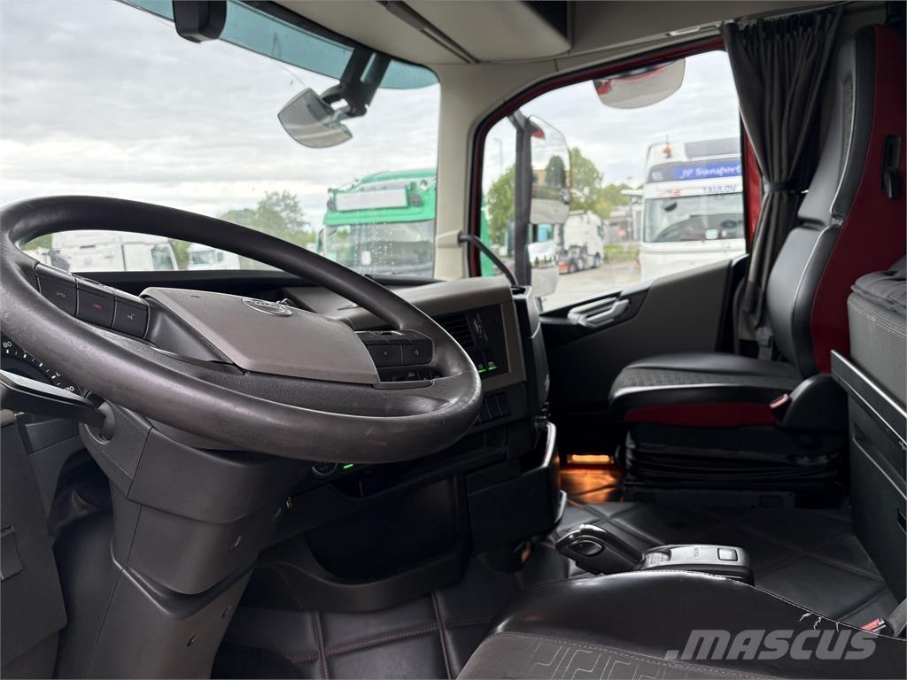 Volvo FH540 6x4 Nyergesvontatók