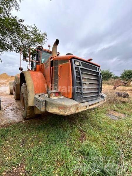 Doosan DL450 Gumikerekes homlokrakodók