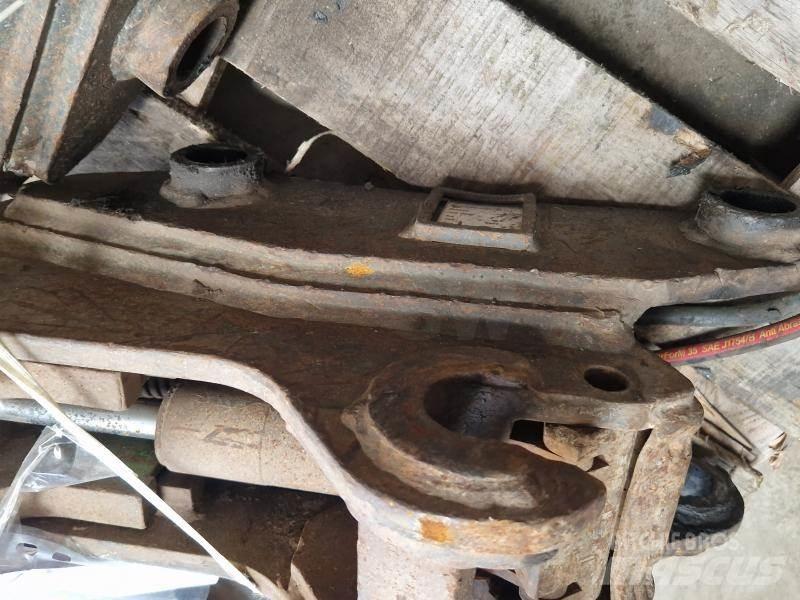 Geith JCB3CX Gyors csatlakozók