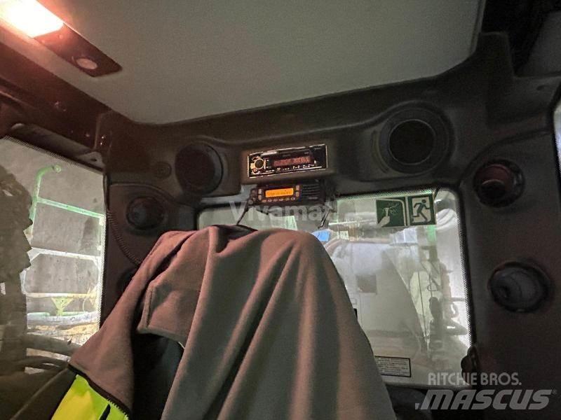 Liebherr R956 Lánctalpas kotrók