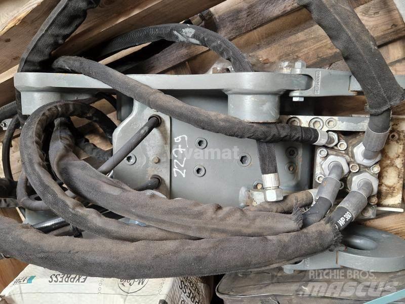 Liebherr SW33 Gyors csatlakozók