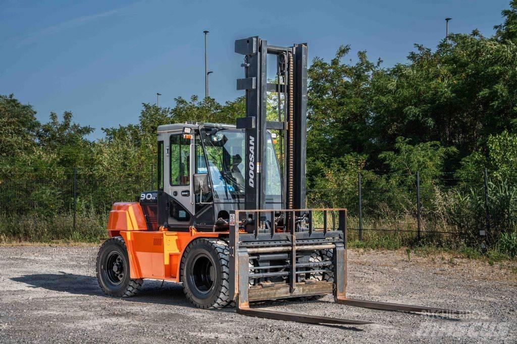 Doosan D 90-S-7 Dízel targoncák