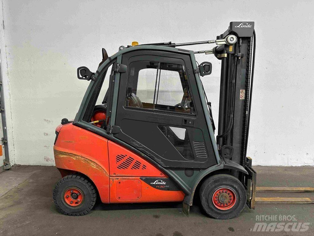 Linde H 30 T-02 EVO Gázüzemű targoncák