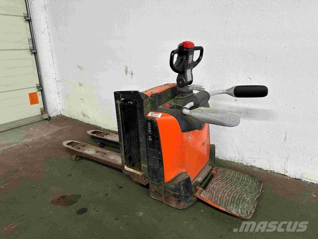 Toyota LPE 200 Alacsony emelőkocsi