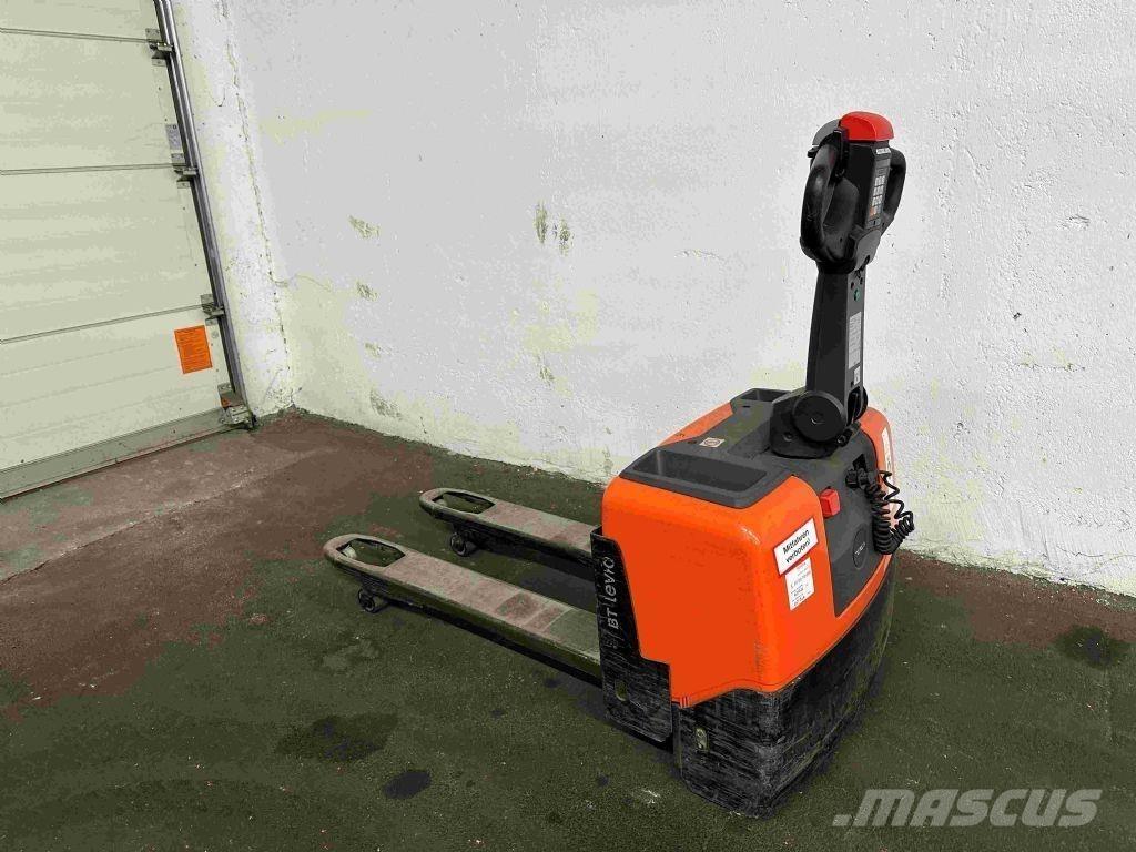 Toyota LWE 130 Alacsony emelőkocsi