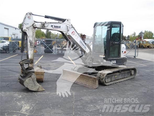 Bobcat E45 Mini kotrók < 7t