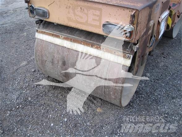 CASE W252 Egydobos hengerek