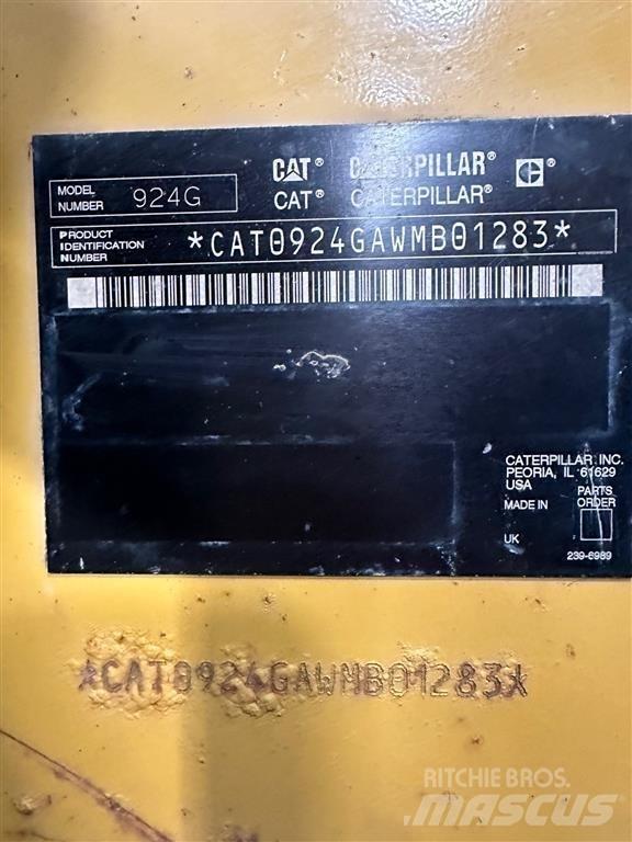 CAT 924 G Gumikerekes homlokrakodók