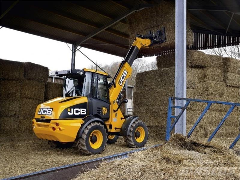 JCB TM220 Gumikerekes homlokrakodók