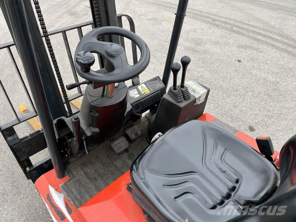 Linde E12Z-02 Elektromos targoncák