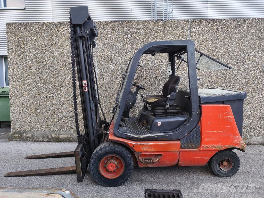 Linde E40P Elektromos targoncák