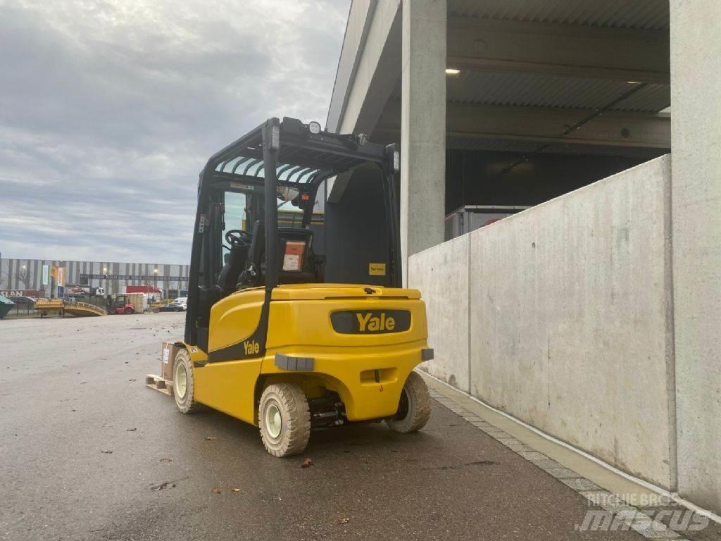 Yale ERP35VL Elektromos targoncák