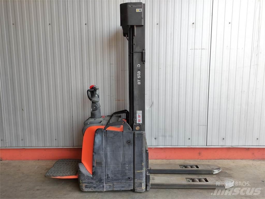 BT SPE140 L Gyalogkíséretű targonca