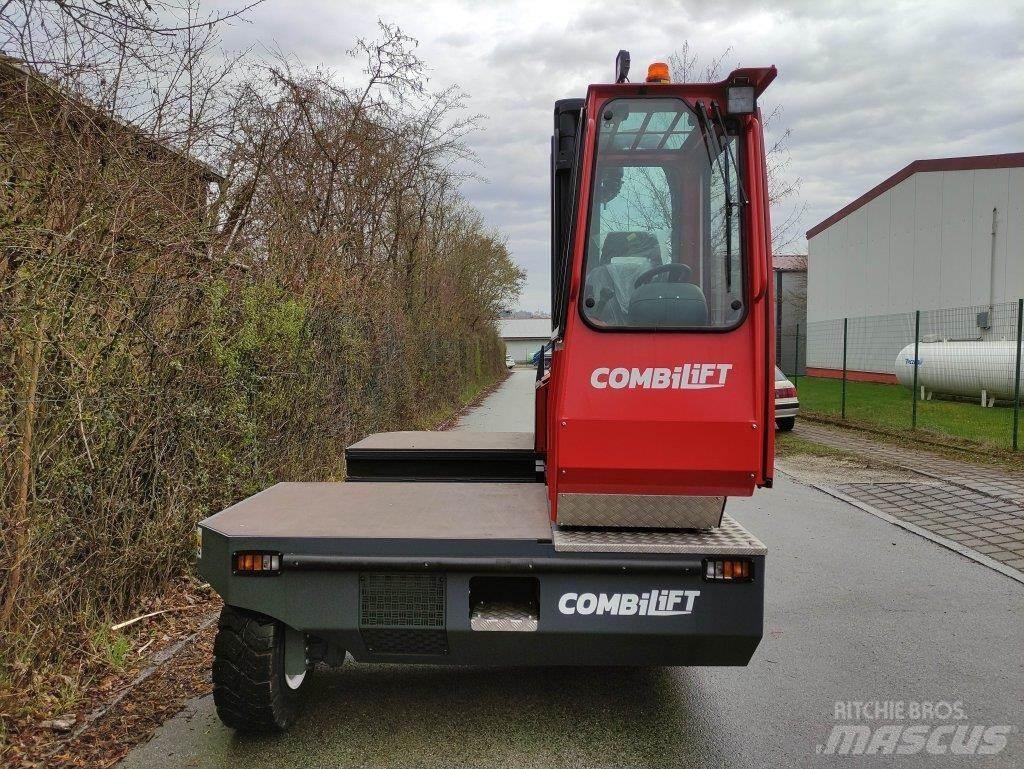 Combilift C6000SL Oldalvillás targonca