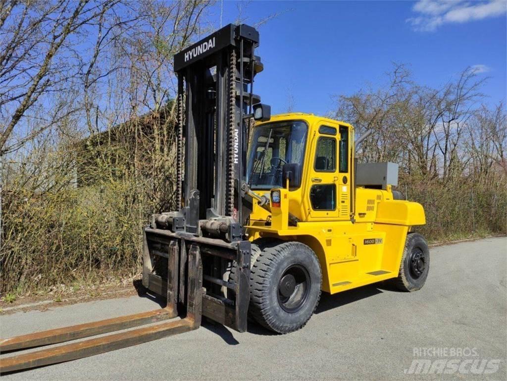 Hyundai 160D-7E Dízel targoncák