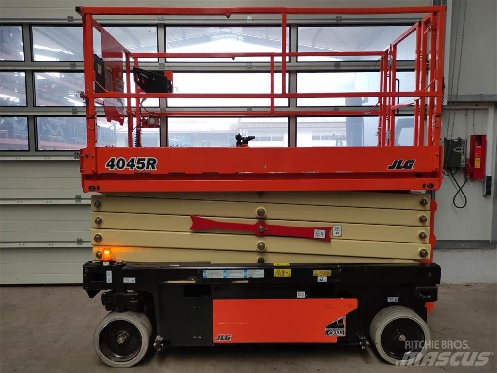 JLG 4045R Ollós emelők
