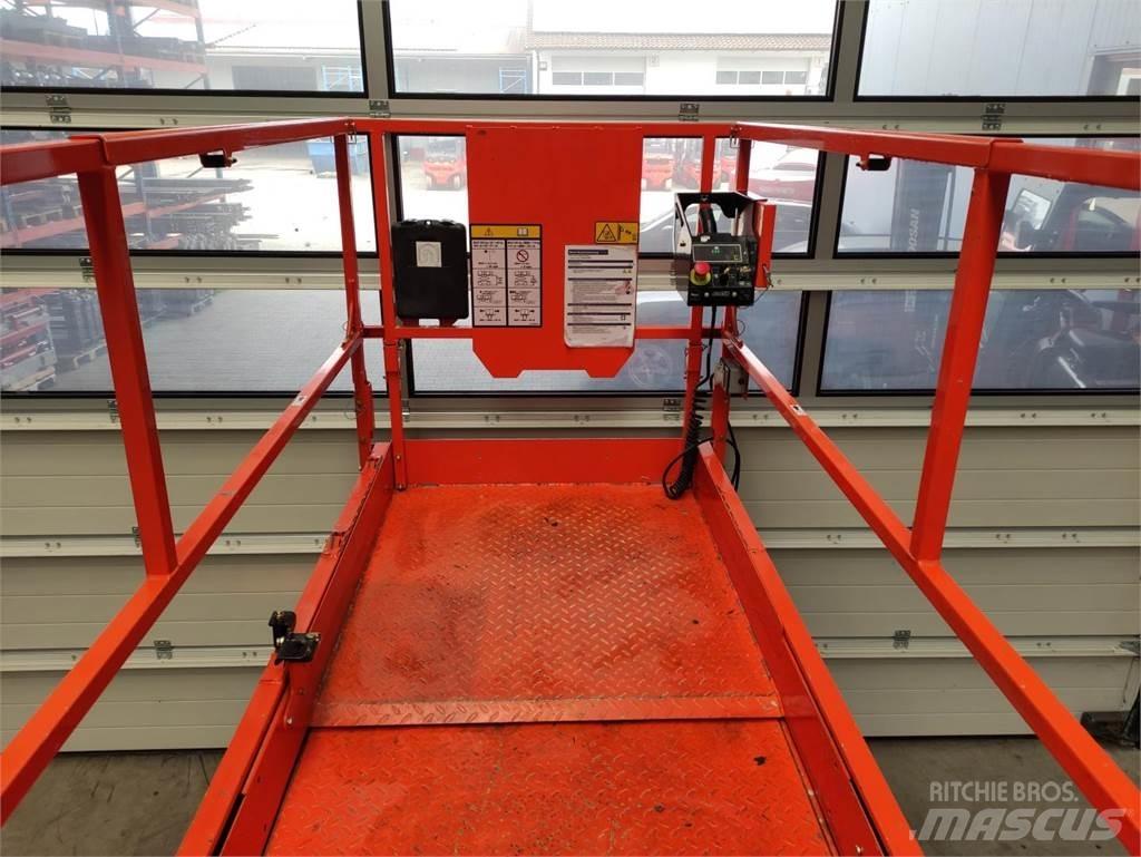 JLG 4045R Ollós emelők
