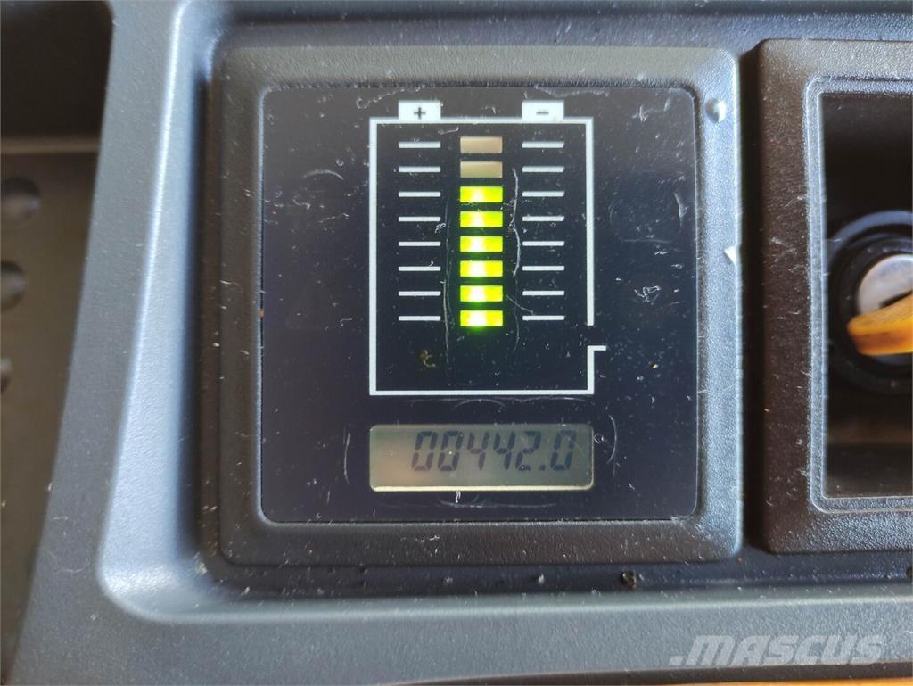 Jungheinrich EJC 216Z Gyalogkíséretű targonca