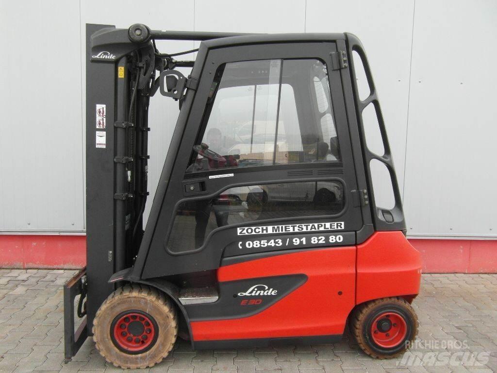 Linde E30-01-387 Elektromos targoncák