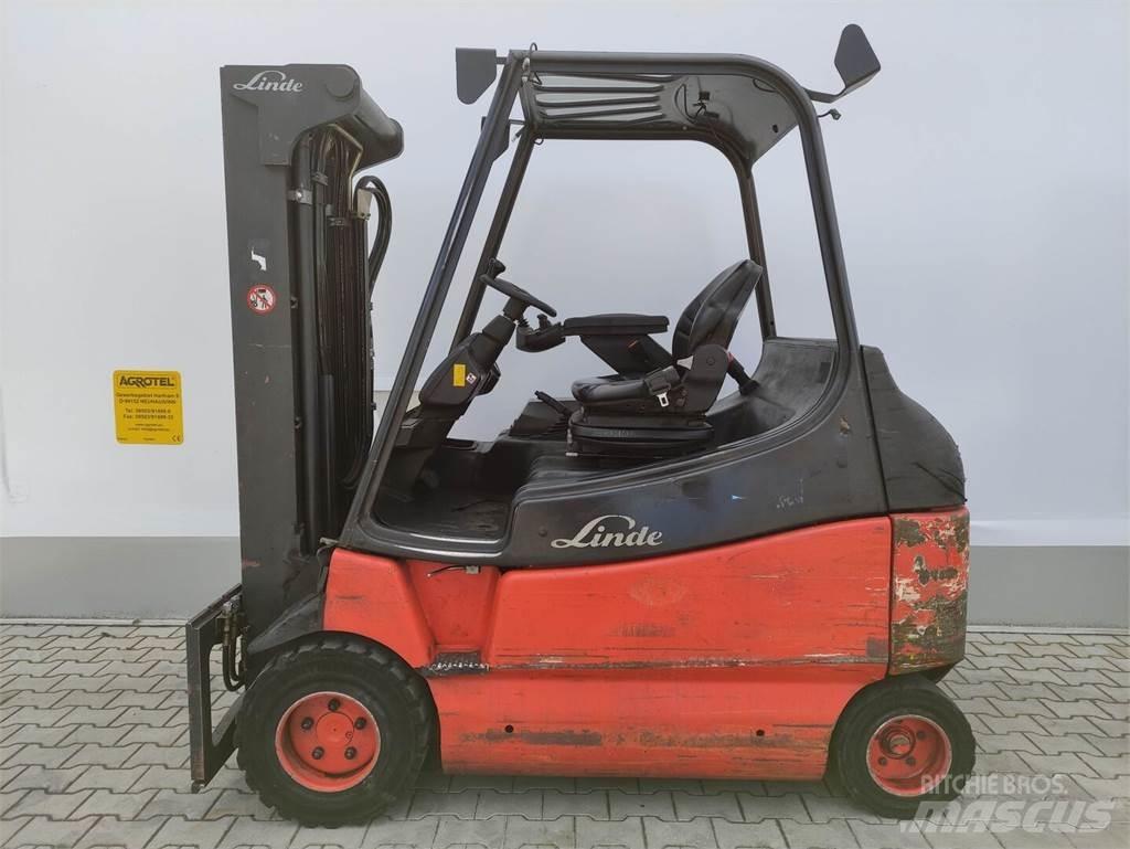 Linde E30/03/600-336 Elektromos targoncák