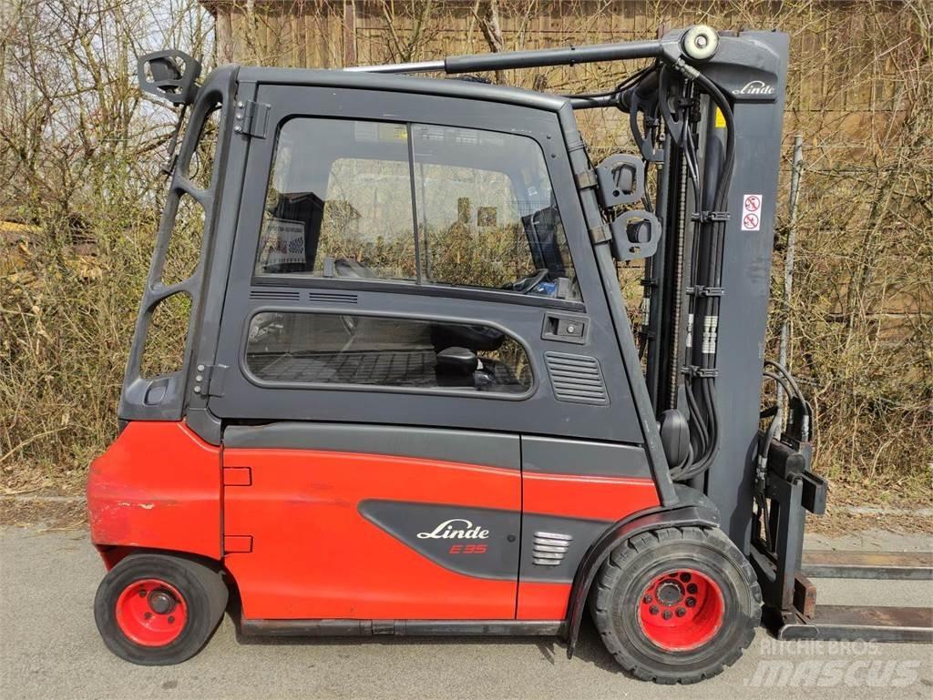 Linde E35L-01-387 Elektromos targoncák