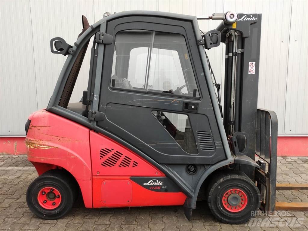 Linde H25D-02-392/EVO Dízel targoncák