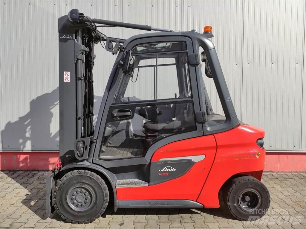 Linde H35-01-120 Dízel targoncák