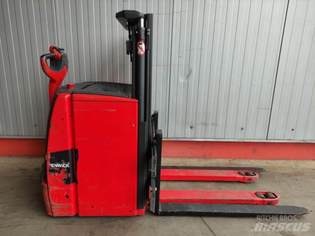 Linde L16-1173 Gyalogkíséretű targonca